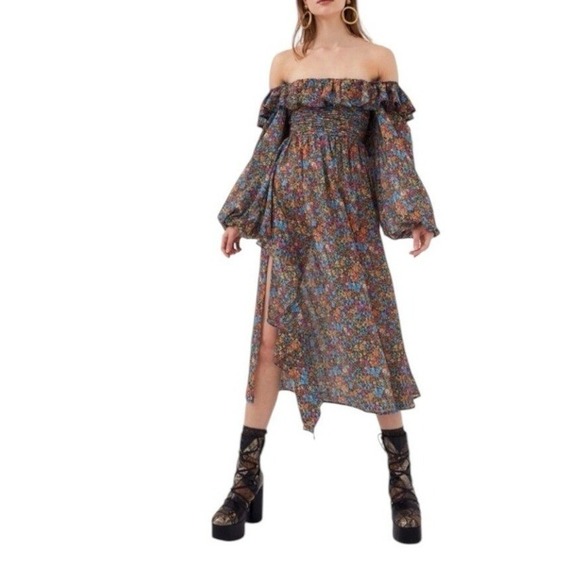 For Love And Lemons Dresses & Skirts - NWT For Love & Lemons Brittany Floral Sheer Ruffled MIDI Balloon Sleeve Dress XS